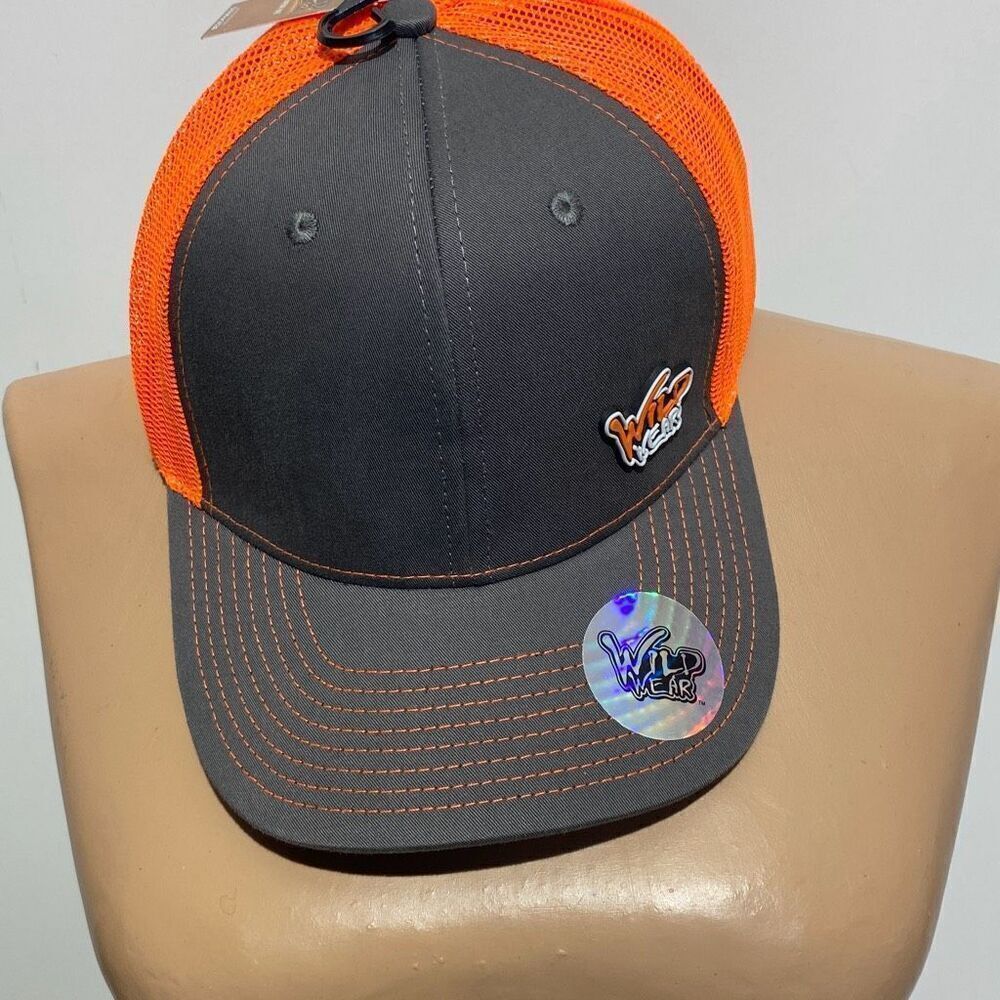 NWT Wild Wear Men's Gray Orange Rubber Logo Mesh Snap Back‎ Trucker Cap One Size